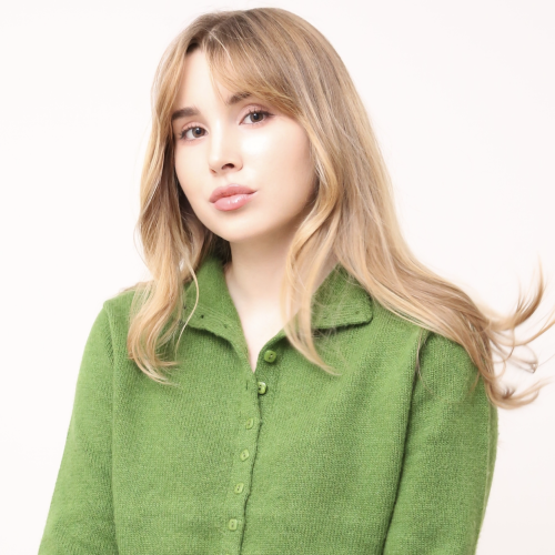 Headshot cropped (2)